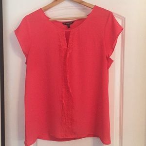 Express shirtsleeve blouse with lace detail